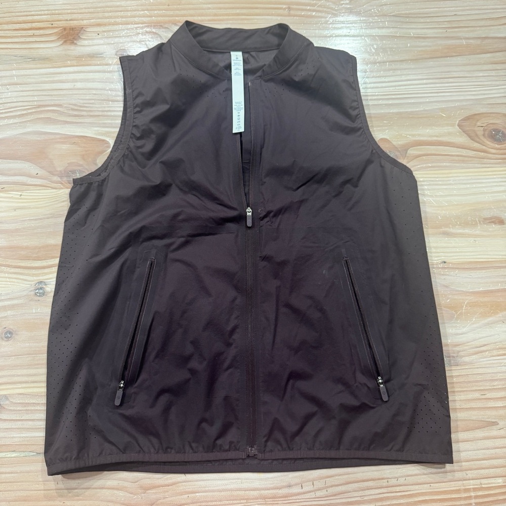 Lululemon Like The Wind Vest 6